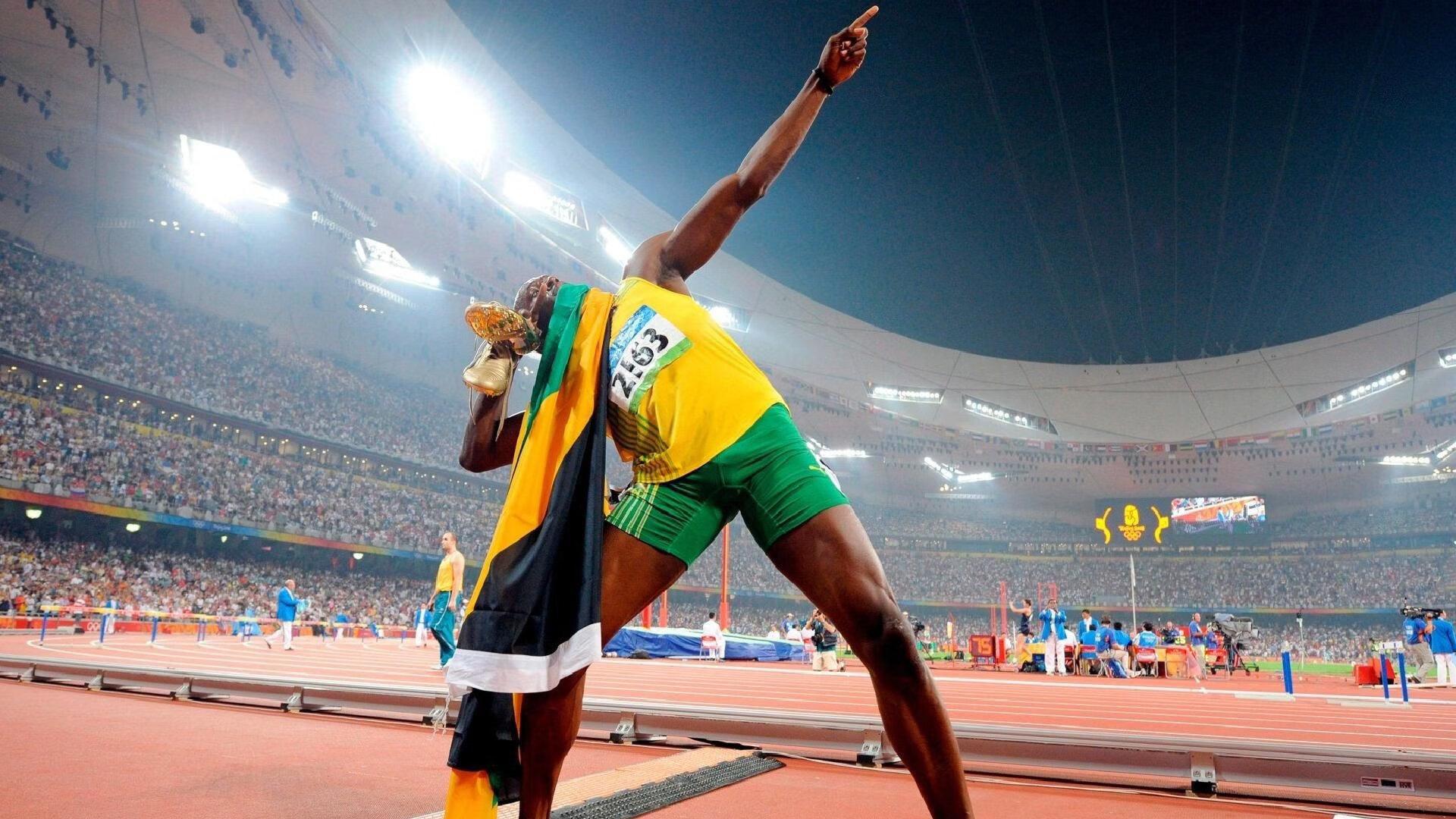 慎入!米德尔斯堡硬汉埃德蒙森血染赛场,眼部遭重击肿如鸡蛋仍坚持完赛