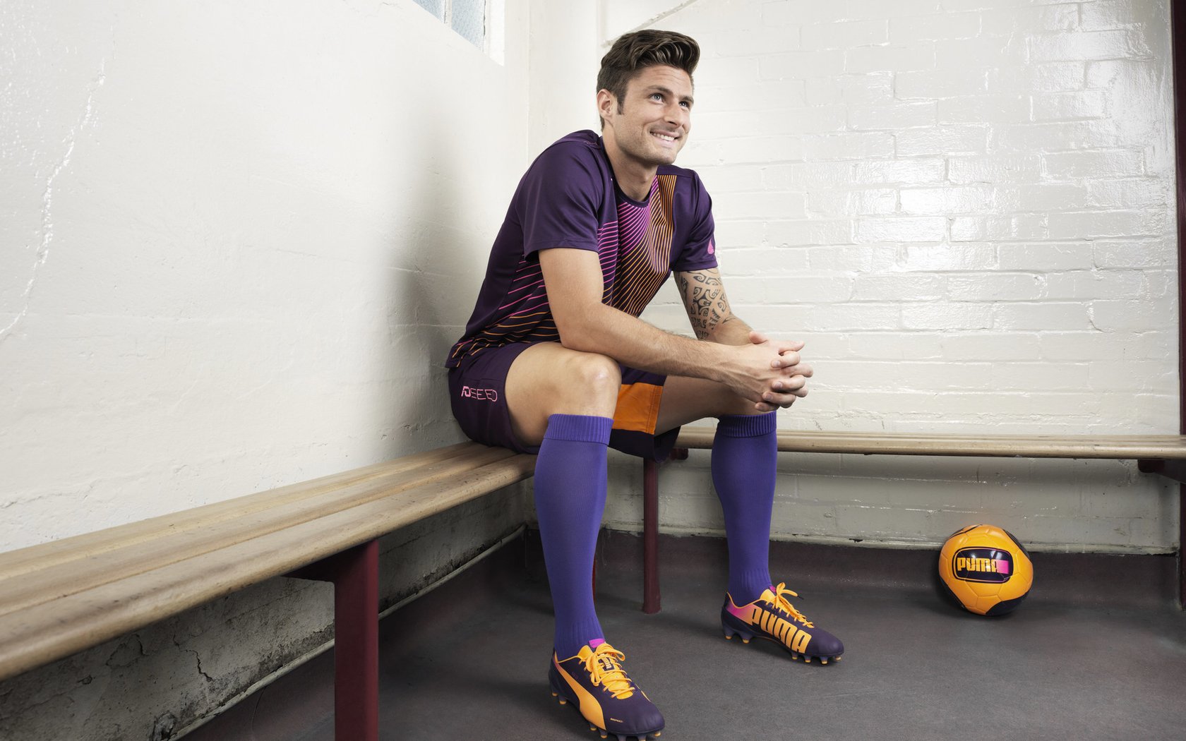 古拉姆公开声援多纳鲁马，痛批巴黎圣日耳曼缺乏尊重且换人借口牵强